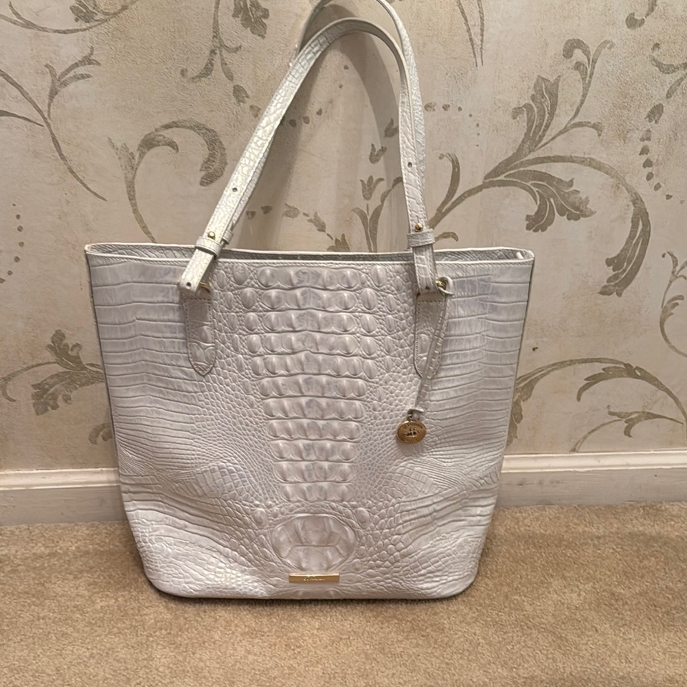 Brahmin Ezra    Shell White Melbourne